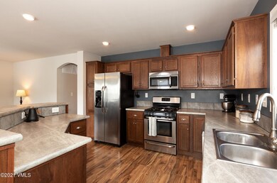 Kitchen 2