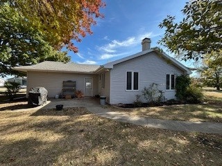 101 Rhine Blvd, Arthur, IL 61911 - photo 5