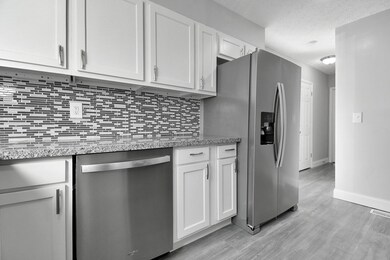 11-web-or-mls-3326-eakin-rd