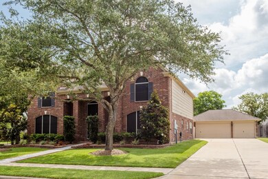 1201 Eagle Lakes Dr, Friendswood, TX 77546 - photo 2