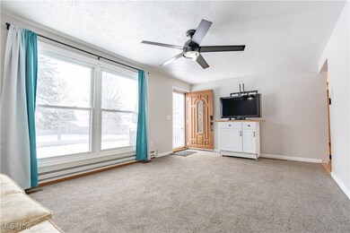 4696 Hurless Dr SW, Canton, OH 44706 - photo 6