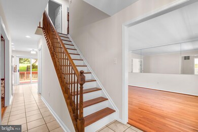 22 Saddlestone Ct, Owings Mills, MD 21117 - photo 4