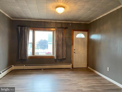 309 Clark St, Tamaqua, PA 18252 - photo 2