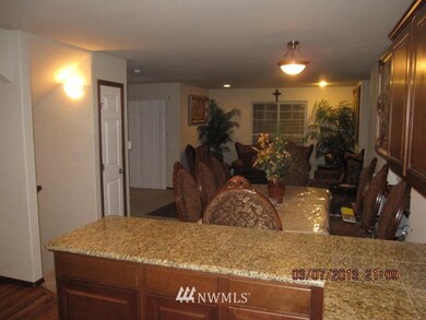 unlisted-address, Everett, WA 98204 - photo 3