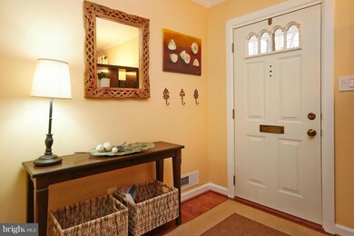 6401 Cavalier Corridor, Falls Church, VA 22044 - photo 7