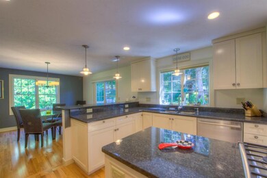 9 Elizabeth Cir, Mashpee, MA 02649 - photo 4