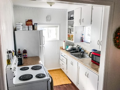 2556 /2538 Lanning Ave, Redding, CA 96001 - photo 5