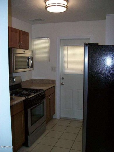 04a Kitchen2