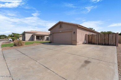 9457 W Albert Ln, Peoria, AZ 85382 - photo 3