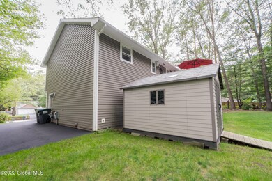 8 Wineberry Ln, Ballston Spa, NY 12020 - photo 4