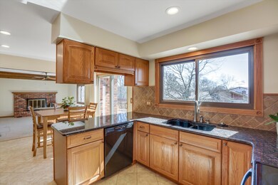 12-33665 Curtis Rd 007