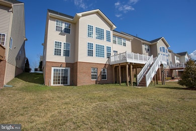 2848 Compass Cir, Woodbridge, VA 22191 - photo 3