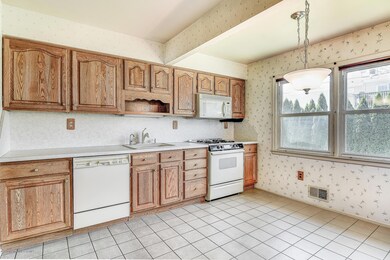 016_Kitchen