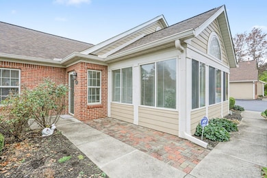 4705 Wenham Park unit 15B, Columbus, OH 43230 - photo 3