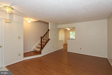 18903 Coral Grove Terrace, Germantown, MD 20874 - photo 4