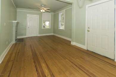 93 Lincoln St, Saint Augustine, FL 32084 - photo 2