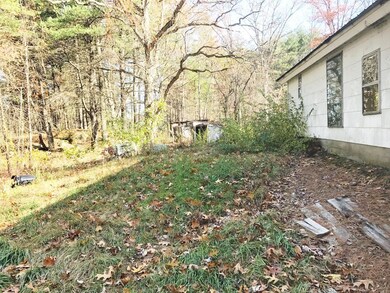 10 Stokes Rd, Londonderry, NH 03053 - photo 3