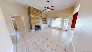 4912 S Prien Lake Rd, Lake Charles, LA 70605 - photo 4