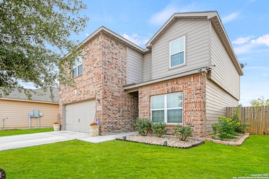 15210 Snug Harbor Way, von Ormy, TX 78073 - photo 2