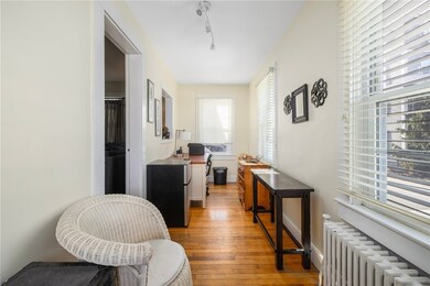 612 Thames St unit 1, Newport, RI 02840 - photo 3