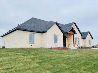 1020 High Point St, Weatherford, TX 76087 - photo 3