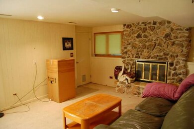 11S658 Book Rd, Naperville, IL 60564 - photo 3