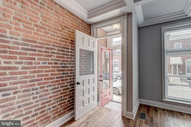 205 S Robinson St, Baltimore, MD 21224 - photo 4