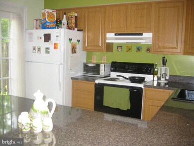 3427 Epic Gate unit 3427, Bowie, MD 20716 - photo 2