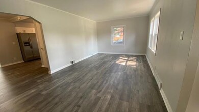 1716 60th St, Des Moines, IA 50322 - photo 3