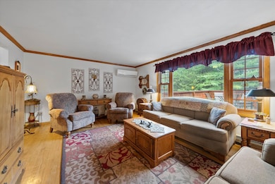 04-Living Room