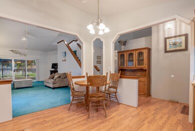 9992 Blackwell Rd, Central Point, OR 97502 - photo 7