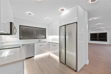 3650 N 36th Ave unit 45, Hollywood, FL 33021 - photo 4