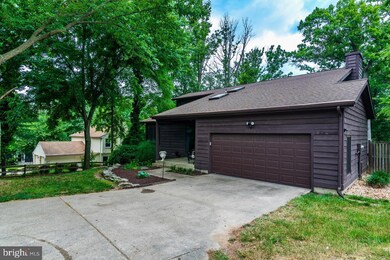 8586 Hayshed Ln, Columbia, MD 21045 - photo 2