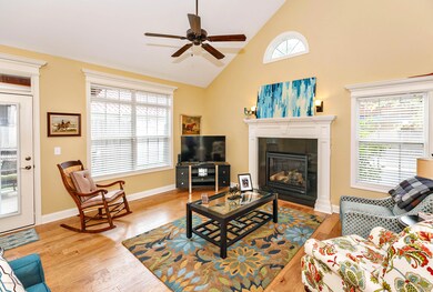 3209 Brittany Pointe Ln, Louisville, KY 40220 - photo 5