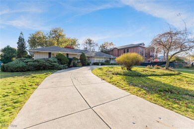 4396 University Pkwy, University Heights, OH 44118 - photo 2