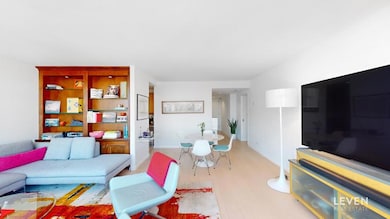 The 3 Lincoln Center unit 37F, New York, NY 10023 - photo 4