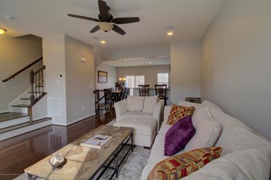 Family Room4