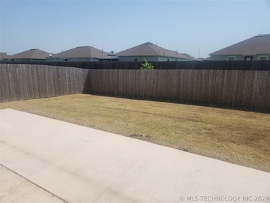 11477 S 237th East Ave, Broken Arrow, OK 74014 - photo 6
