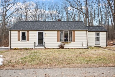 22 Carleton Rd, Rochdale, MA 01542 - photo 2
