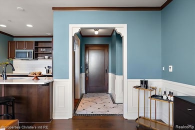 These images show model units. Interior finishes will differ based on buyer selections