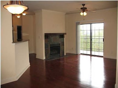 LIVING ROOM VIEW