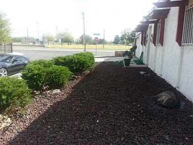 10636 Springwood Dr unit A, El Paso, TX 79935 - photo 3