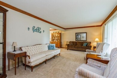 724 E 17th St N, Newton, IA 50208 - photo 4