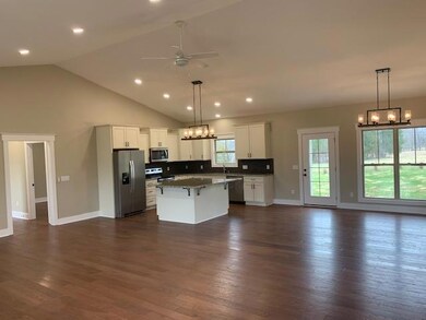 150 Crooked Creek Dr, Cookeville, TN 38506 - photo 2