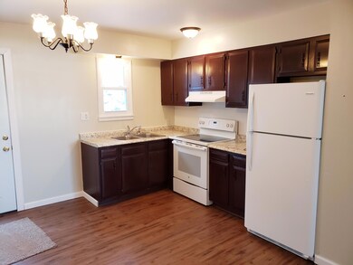 307 Adams Dr unit 202, Sciota, PA 18354 - photo 2