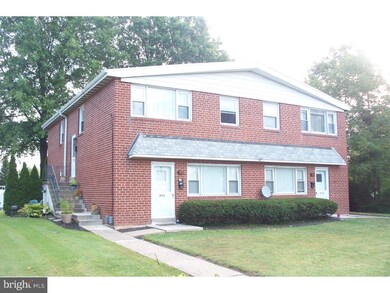 511a W 8th St, Lansdale, PA 19446 - photo 3