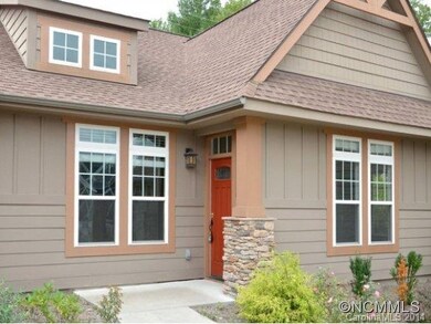 25 Foxtail Ct, Hendersonville, NC 28792 - photo 2