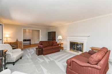 2915 Indian Hill Rd SE, Cedar Rapids, IA 52403 - photo 6