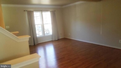 9081 Falcon Glen Ct, Bristow, VA 20136 - photo 4