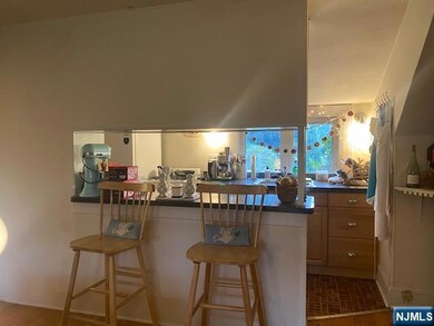 166 Upper Mountain Ave, Montclair, NJ 07042 - photo 4